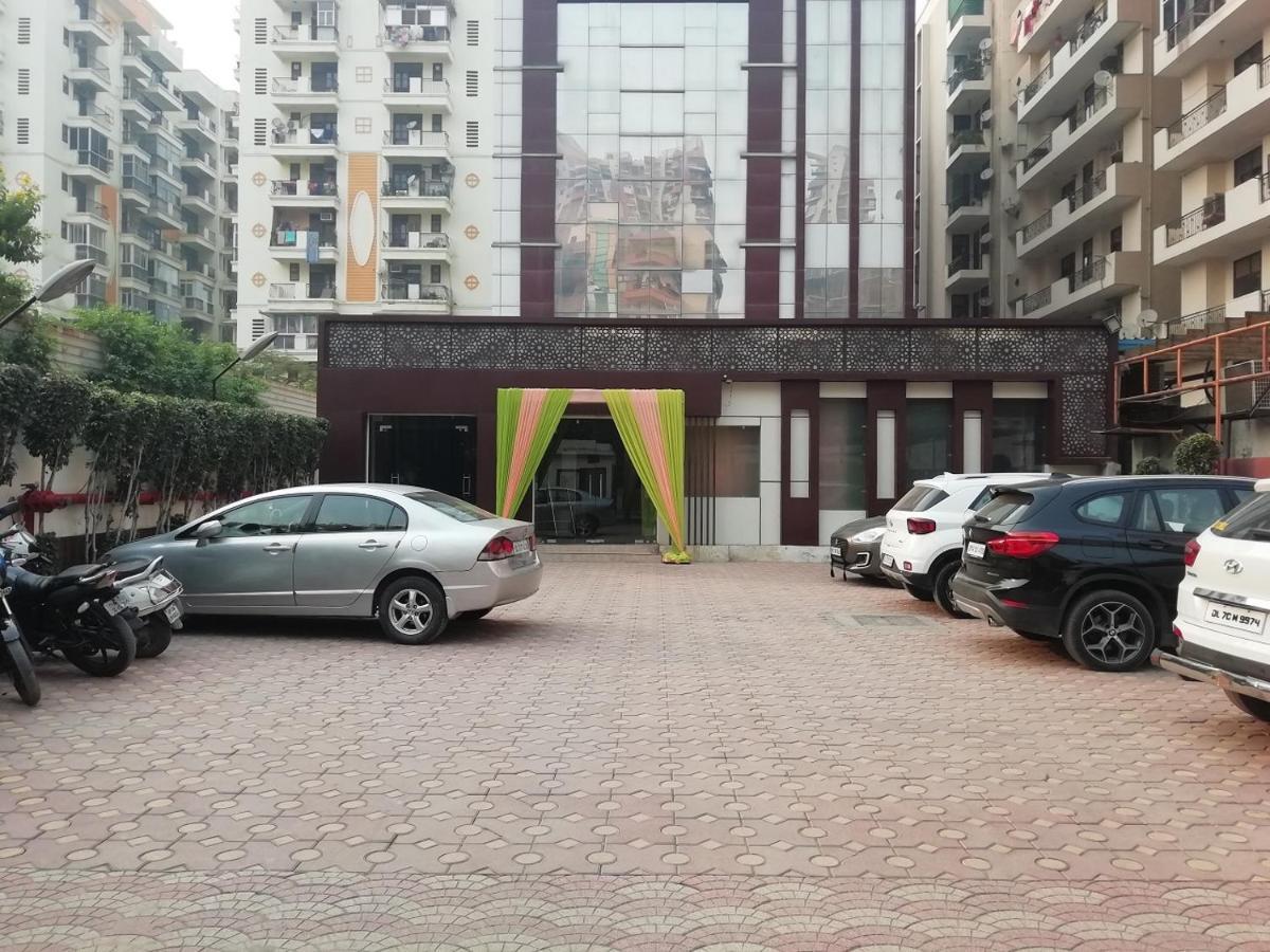 Genx Le Crescent Ghaziabad Hotel Buitenkant foto