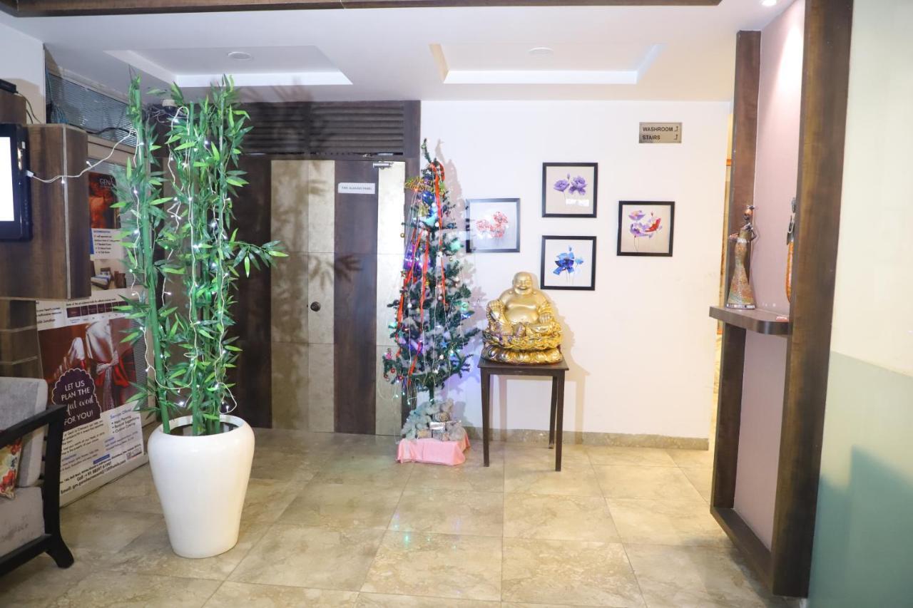 Genx Le Crescent Ghaziabad Hotel Buitenkant foto