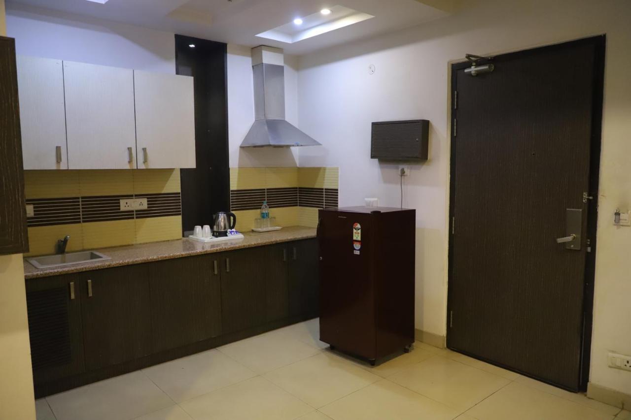 Genx Le Crescent Ghaziabad Hotel Buitenkant foto