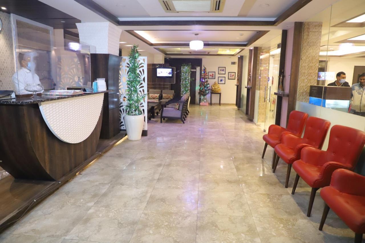 Genx Le Crescent Ghaziabad Hotel Buitenkant foto