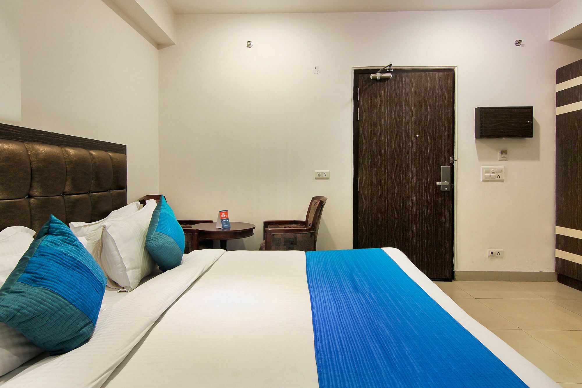 Genx Le Crescent Ghaziabad Hotel Buitenkant foto
